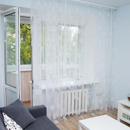 Apartment Bogdana Khmelnitskogo 7/13 วีเต็บส์ ภายนอก รูปภาพ