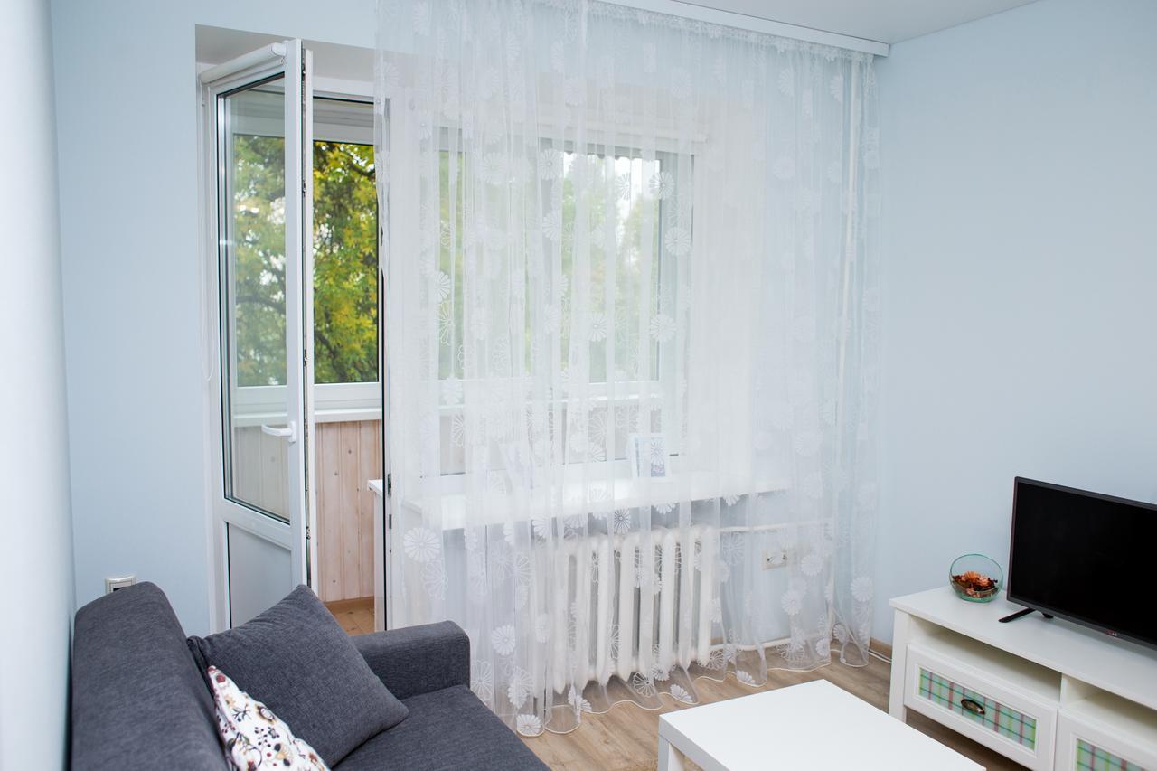Apartment Bogdana Khmelnitskogo 7/13 วีเต็บส์ ภายนอก รูปภาพ